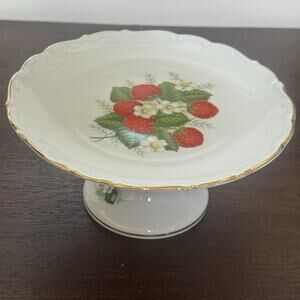 VTG Wild Strawberry Schumann Arzberg Bavaria Germany E&R Pedestal Cake Plate